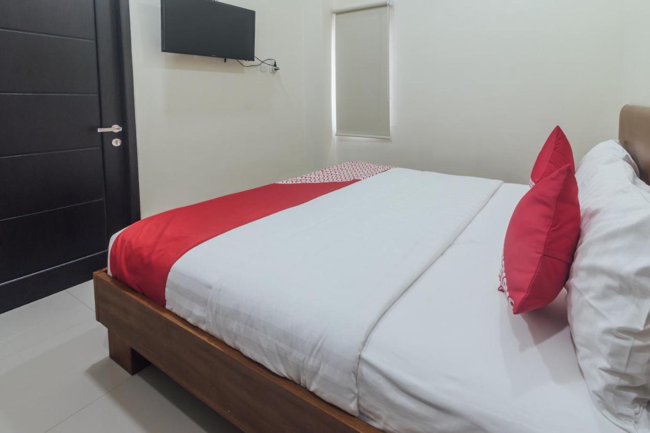 Clean & Comfort Homestay Ambon Kültér fotó