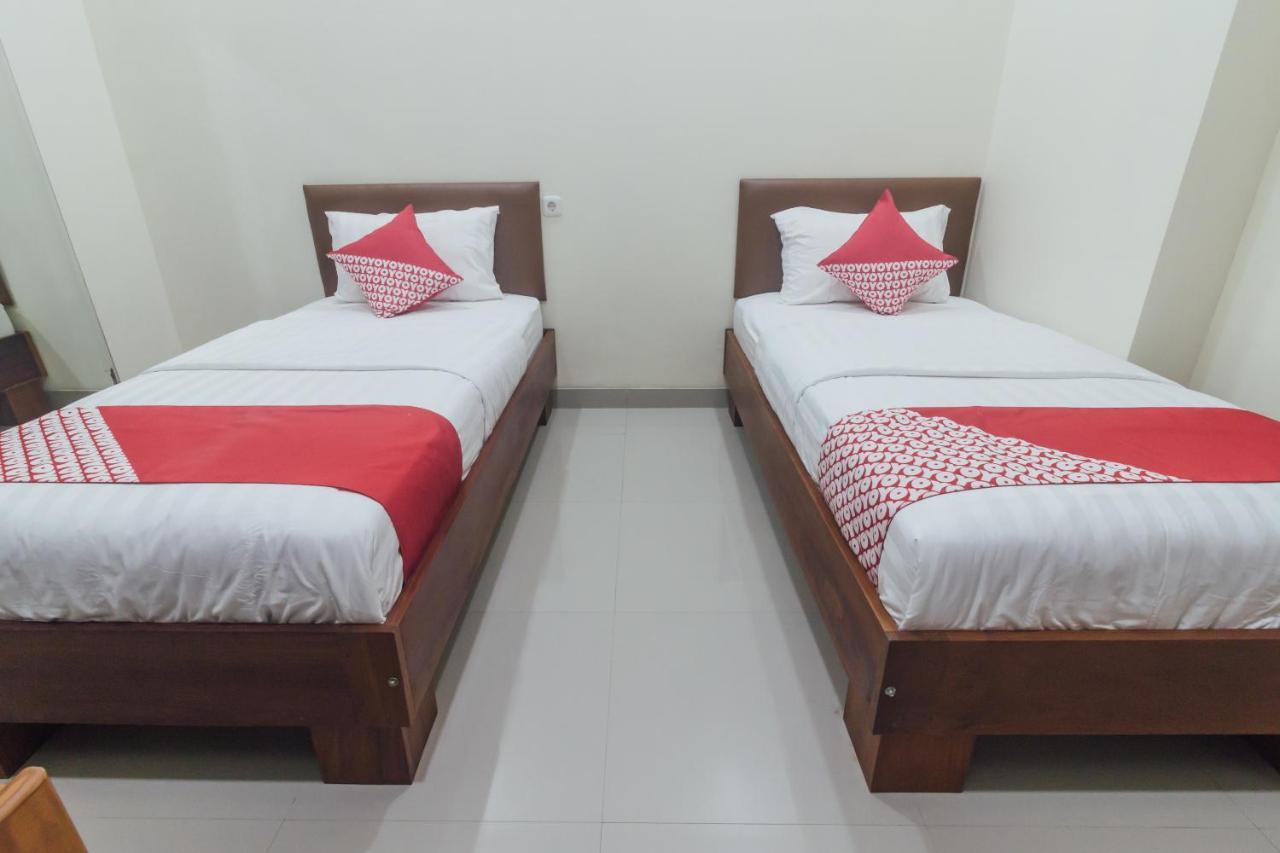 Clean & Comfort Homestay Ambon Kültér fotó