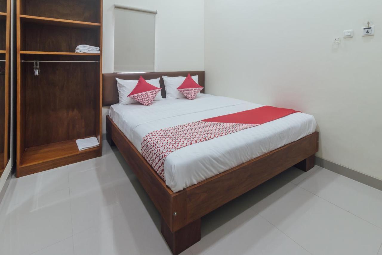 Clean & Comfort Homestay Ambon Kültér fotó